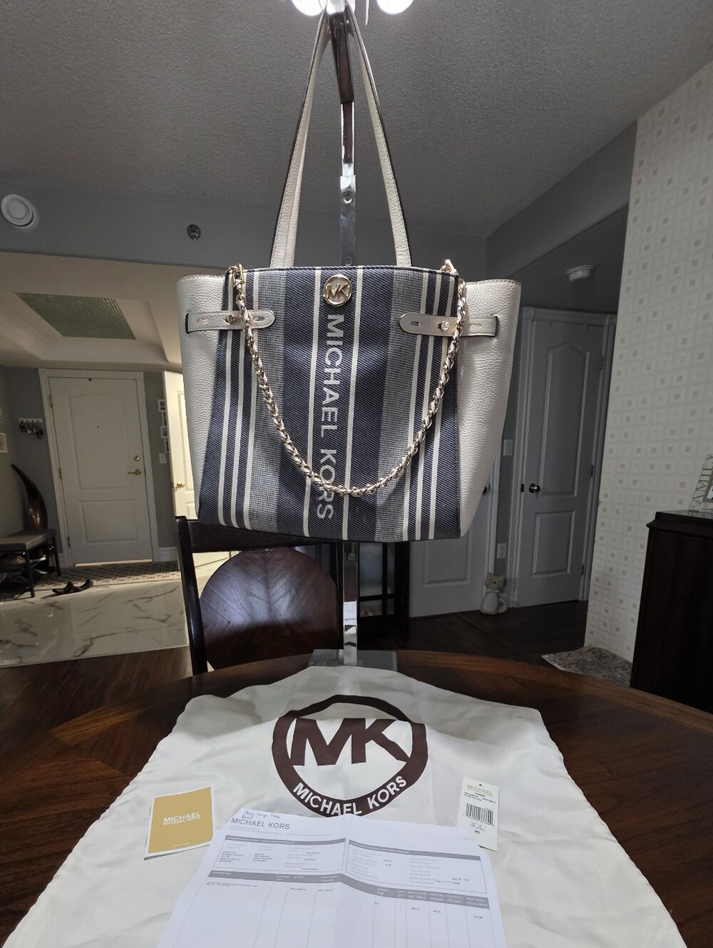 Michael Kors Tote